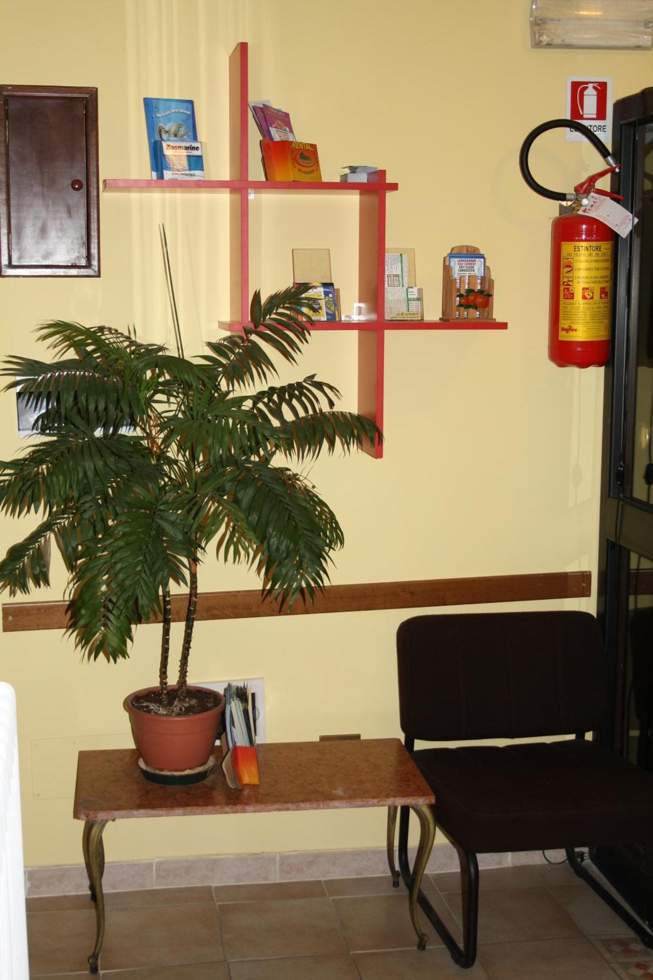 Hotel Eurorooms Roma Ngoại thất bức ảnh