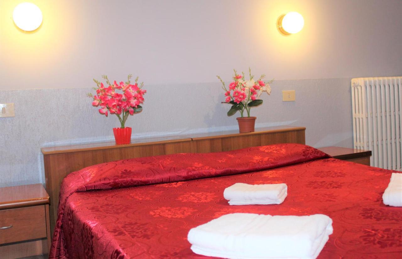 Hotel Eurorooms Roma Ngoại thất bức ảnh