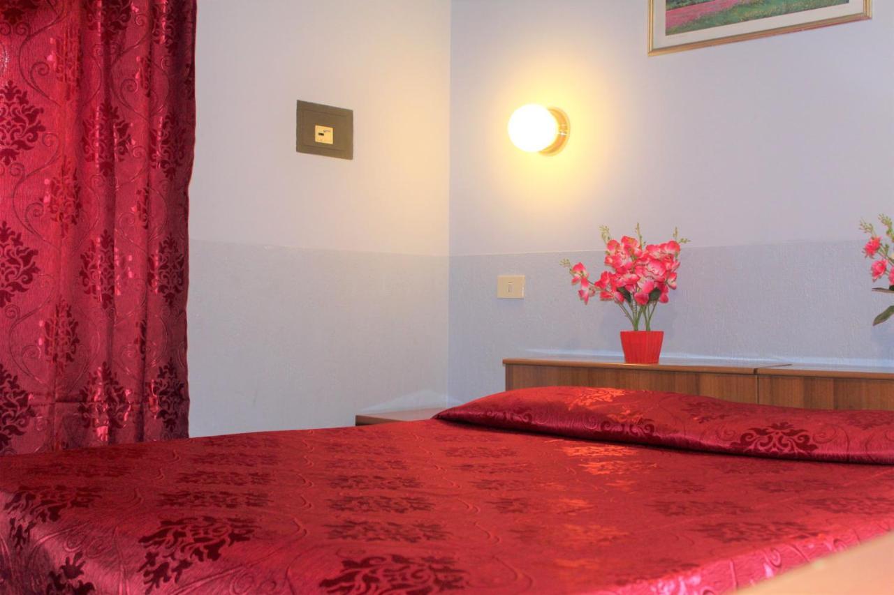 Hotel Eurorooms Roma Ngoại thất bức ảnh